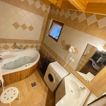 Toelgyfa Apartman Apartment *