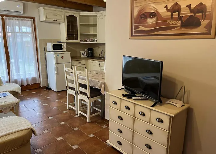Apartament Toelgyfa Balatonkeresztúr